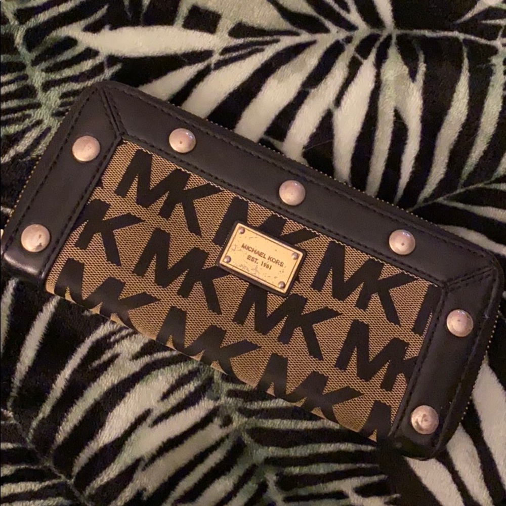 Micheal Kors Wallet
